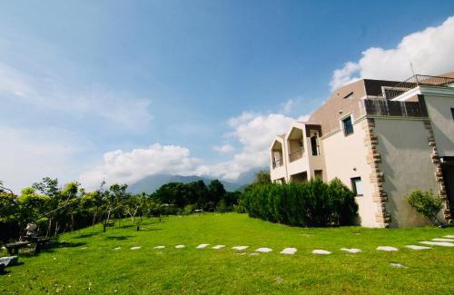 Xincheng House | Taroko Mountain View B&B
