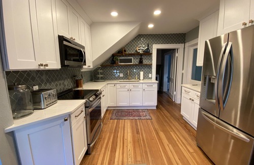 Tarpon Springs House | Tarpon House - Center Street
