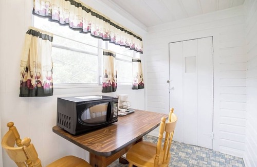 Cherokee Hotel | Tasteful Room w/River Access, Picnic Area & Peaceful Smoky Mountain Setting