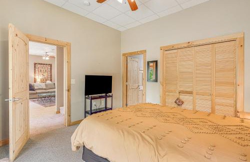 Lake Lure House | Tatanka at LakeLure Rumbling Bald Hot Tub Fire Pit