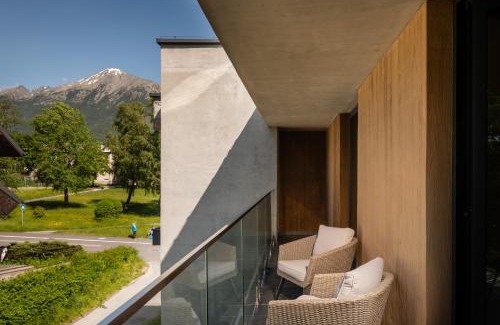 Vysoke Tatry Apartment | TATRYSTAY Luxury Penthouse Apartment PodLesom & Free EVC