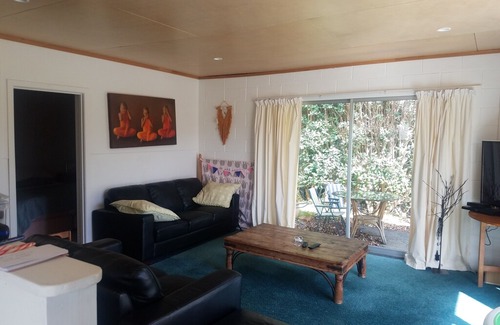 Far North District House | Taupo Bay Classical Bach