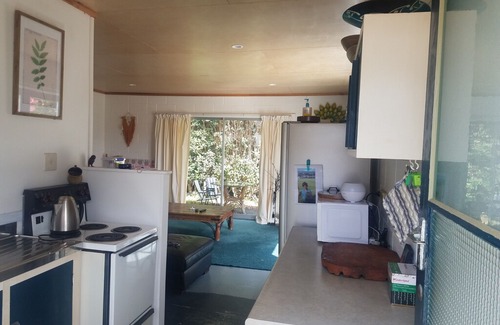 Far North District House | Taupo Bay Classical Bach