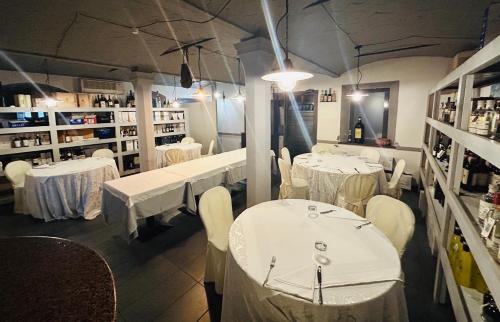 San Donnino della Nizzola Hotel | taverna napoleone