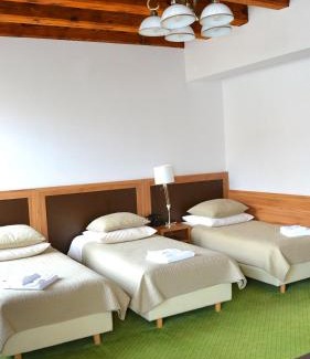 Ilawa Hotel | Tawerna Kaper