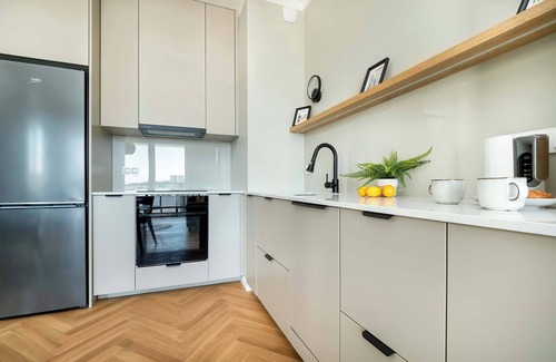 Ursus Apartment | Taylora 4 | Air Conditioned Apartment | Parking