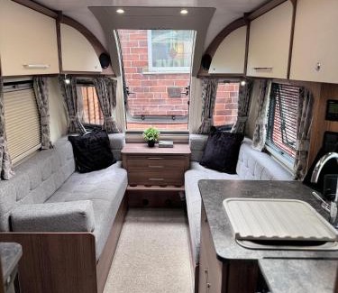 Seisdon House | Tayys Inn Luxury Camp