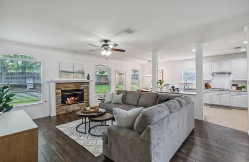 Keller House | TCH - Comfortable 4bd/3.5ba home in Keller w/Off.