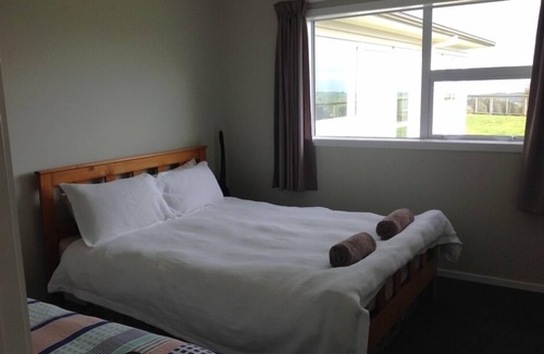 Raglan House | Te Mata Rural Escape