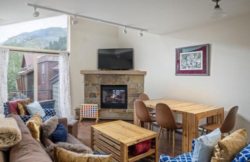 Telluride Apartment | Telluride Resort View at Double Diamond - ski-in-out and hot tub!