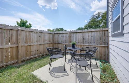 Charlotte Park House | Ten Minutes to Broadway Luxurious Gated Townhome