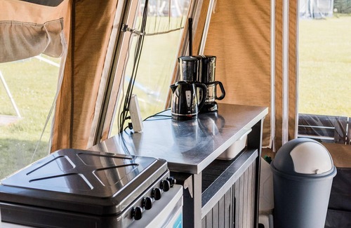 Coux-et-Bigaroque-Mouzens House | Tent Lodge in Dordogne near Scenic Views