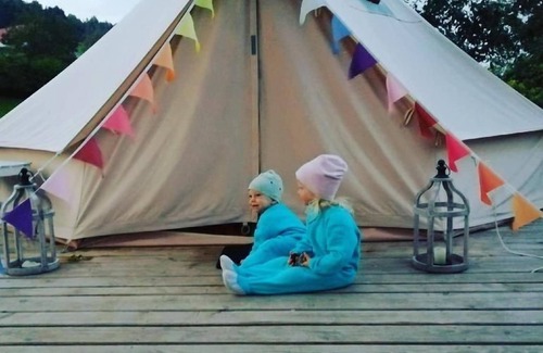 Ennetmoos House | Tent holidays Into the Wäid "Tent under the ash tree"