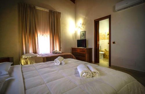 Rossano Bed & Breakfast | Tenuta Un Posto Al Sole Luxury B&B