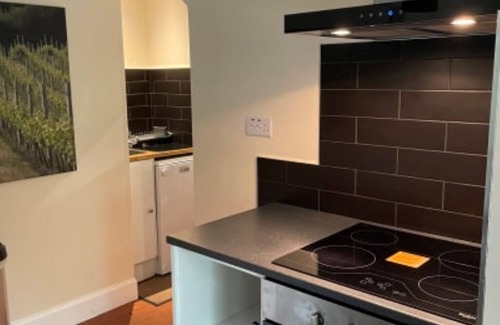 Hawkinge Cottage | Terlingham Vineyard self catering sleeps 2