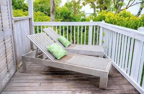 Islamorada Apartment | Terrace & Florida Bay View Suite @Islamorada - Shangri La Suite