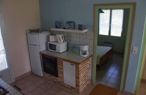 La Remigeasse House | Terraced house, independent, 100 m from the beach of Rémigeasse