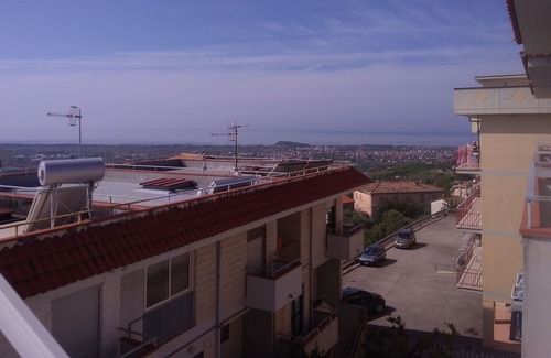 Minturno House | Terraced house on 2 floors, independent entrance