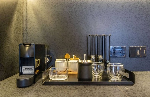 Colegiales Apartment | Terracota Oasis: Luxury and Comfort in Buenos Aires