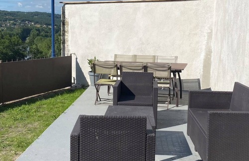 Terrasson-la-Villedieu House | TERRASSON - M1 Charming house - View & Terrace - Colombes de Sorus