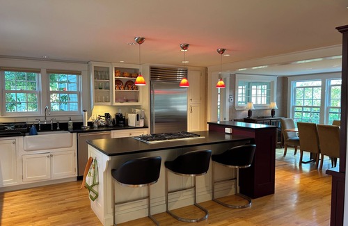 Camden House | Terrific 4 Bedroom 4.5 Bath House in Rockport Village