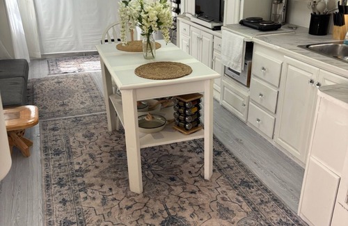 San Marcos House | Texas State under the stars. Live, work, relax