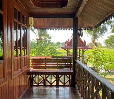 Lop Buri House | Thakrayang Brass Artisan Home Stay