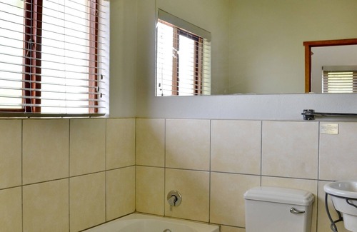 Centurion Cabin | Thanda Manzi Country Hotel