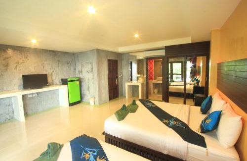 Wok Tum Resort | Tharathip Resort Koh Phangan - SHA Plus