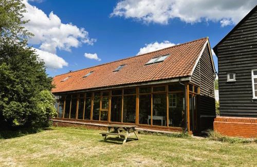 Thaxted Bed & Breakfast | Thaxted Bed & Breakfast and Accommodation