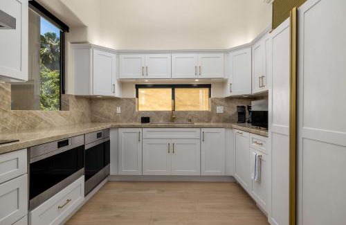 Beach Barber Tract House | The 357 Beach Pad, Renovated, Refined, Steps from the Surf
