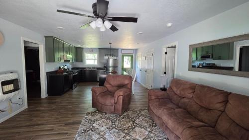 Atoka Apartment | The 8th House of Fergueson