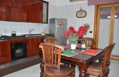 Pompei Apartment | The abode of Carmela