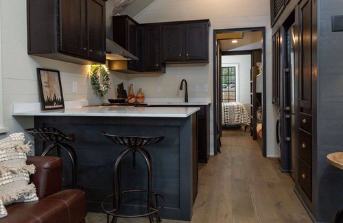 Tracy City Cabin | The Acorn Cottage at The Retreat at Water's Edge