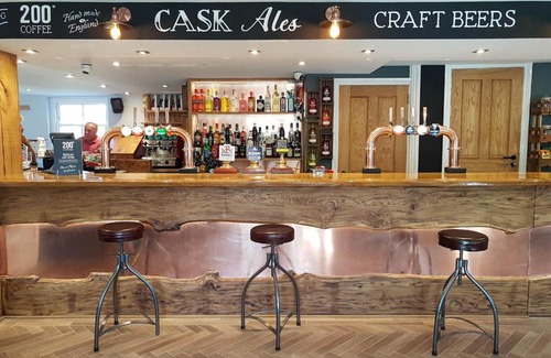 Wragby Hotel | The Adam and Eve