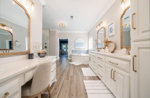 Mid America House | The Adventure House