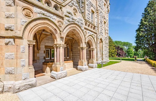 Newland Near Ulverston Apartment | The Alfred Suite Stone Cross Mansion