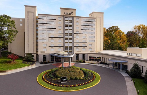 King of Prussia Hotel | The Alloy King of Prussia - a DoubleTree by Hilton