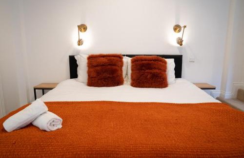 Sheffield Apartment | The Amazing Triplex - City Centre - Free Parking