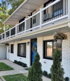 Williams Bay Hotel | The American House in Williams Bay