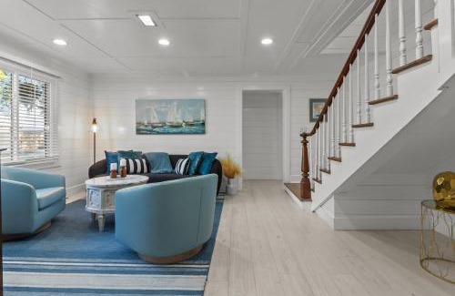 Williams Bay Hotel | The American House in Williams Bay