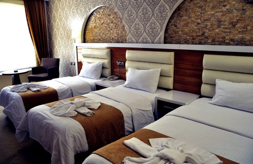 Batman Hotel | The Ancient Mesopotamia Hotel