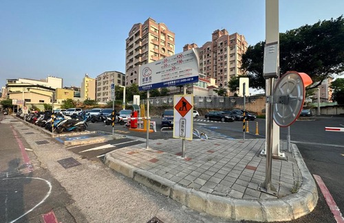 Tainan City Centre Apartment | The Apartment Number 18