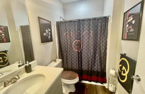 Stockbridge Apartment | The Aristocrat's Abode