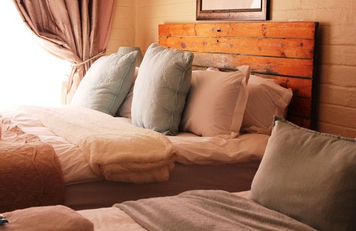 Pearly Beach Bed & Breakfast | The-Ark B & B