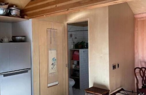 Columbia City House | The Atelier - Cozy and airy studio in Columbia City