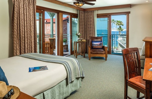 Avalon Hotel | The Avalon Hotel on Catalina Island