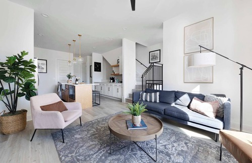 East Nashville House | The Azalea - Walk to Dining & Nightlife, Rooftop!