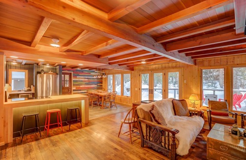 McCall House | The Back Cabin - Payette lake access - Quiet - Cozy - Wooded setting