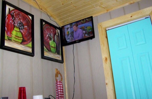 Lebanon Apartment | The Backstage Tiny House by Impossible Forrest!